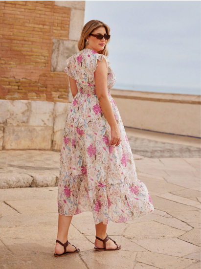 Picture of Maija Plus Size V-Neck