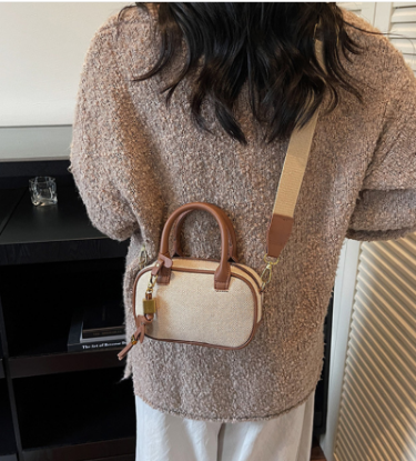 Picture of Women’s Mini Bowling Bag – Autumn Style | Decorative Design, Handheld