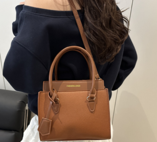 Picture of Women’s Handheld Bag – Contrasting Colors | Simple Design, Large Capacity