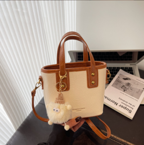 Picture of Women’s Small Square Bag – Autumn & Winter | Large Capacity, Lightweight Crossbody