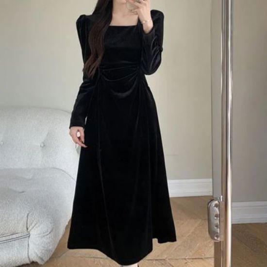 Picture of Women’s Autumn/Winter Gold Velvet Dress – Square Neck Slim-Fit Long Sleeve Hip-Covering Style