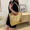 Picture of New Women’s Bag – Large-Capacity Handheld Shoulder & Crossbody Crocodile Pattern Fashion Bag