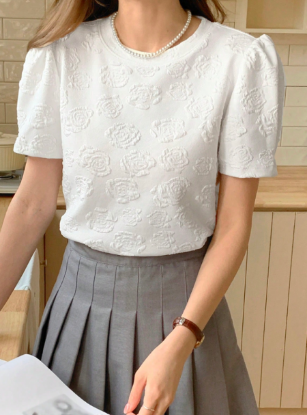 Picture of Women’s Casual Sweet Round Neck Short Sleeve T-Shirt