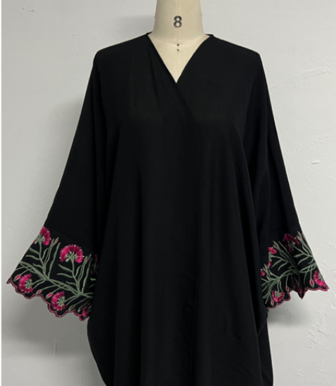 Picture of Ladies’ Embroidered Fashion Robe