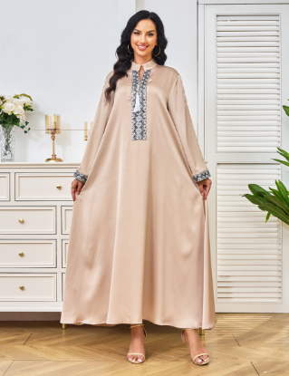 Picture of Ladies’ Autumn & Winter Muslim Robe with Tassel Pendant